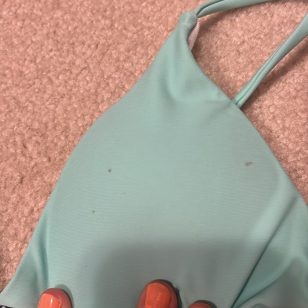 Bikini - Picture 5 of 5